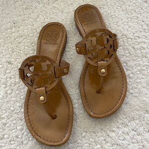 Tory Burch MILLER SANDAL, 8